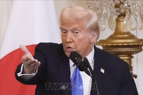 Tổng thống Trump bất ngờ cam kết không tấn công Iran trước bầu cử giữa nhiệm kỳ Mỹ