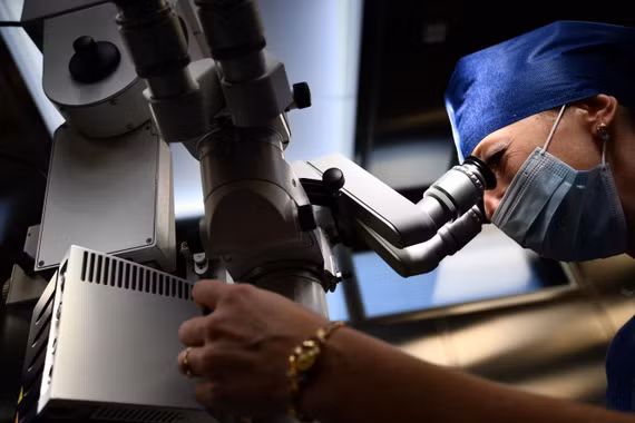 Nga phát triển hạt nano có thể đốt nóng tế bào ung thư