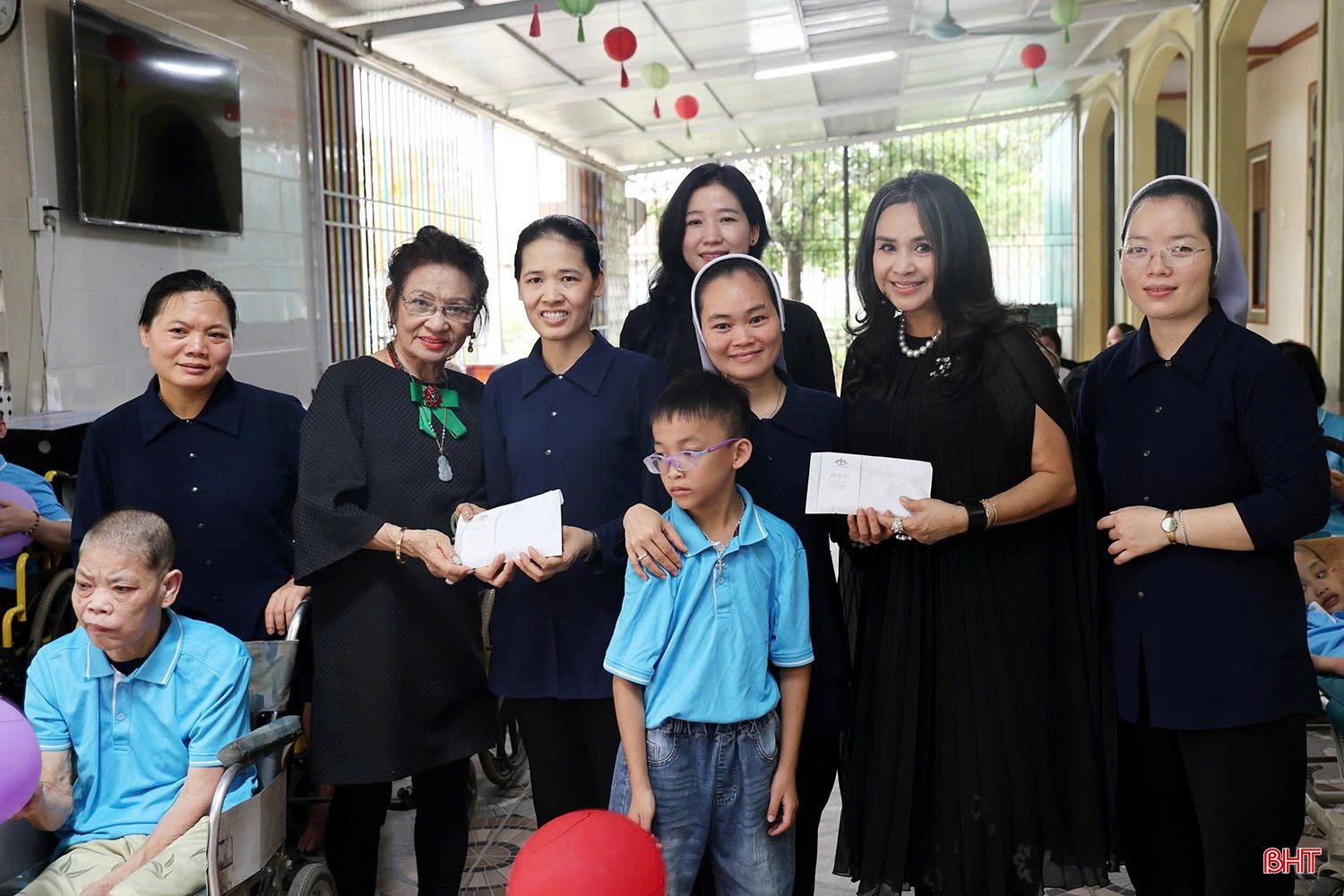 Đây là hoạt động mang ý nghĩa nhân văn sâu sắc, thể hiện tinh thần tương thân tương ái, chung tay vì cộng đồng; đồng thời góp phần lan tỏa những giá trị tốt đẹp, khơi dậy tinh thần sẻ chia và hỗ trợ các hoàn cảnh khó khăn trong xã hội; qua đó, giúp mỗi người có thêm niềm tin và nghị lực vươn lên trong cuộc sống.