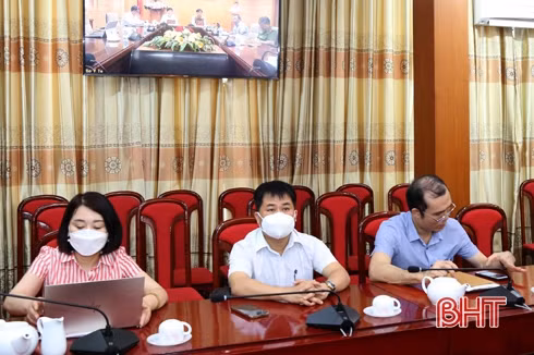 Sớm làm sạch dữ liệu tiêm chủng COVID-19 để cập nhật sang cơ sở dữ liệu quốc gia