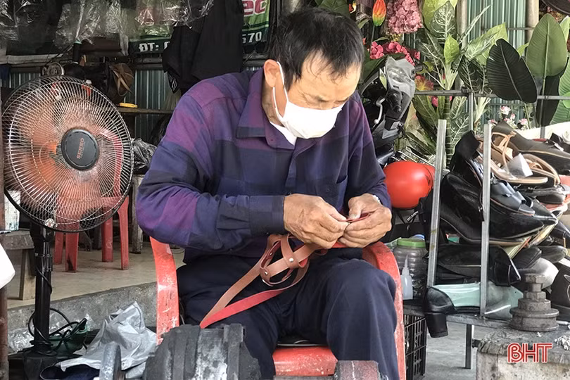 Mưu sinh dưới nắng gắt đầu hè ở Hà Tĩnh