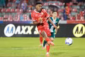 Atshimene đá hỏng penalty ở phút thứ 7. Ảnh HLHT FC.