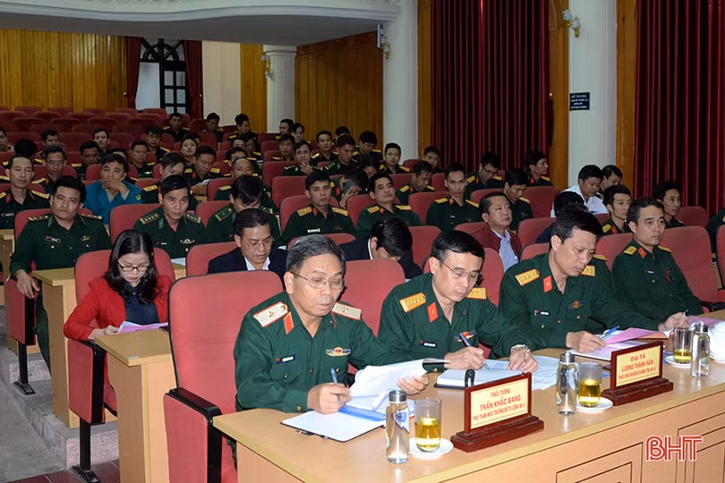 Khen thưởng 5 tập thể, 13 cá nhân tích cực bảo vệ các vùng biển Việt Nam