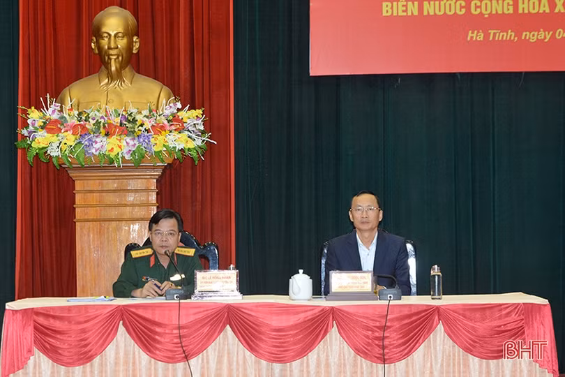 Khen thưởng 5 tập thể, 13 cá nhân tích cực bảo vệ các vùng biển Việt Nam