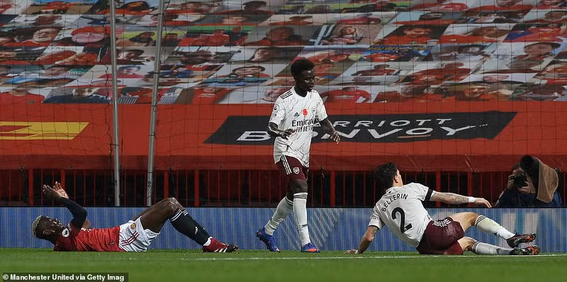 Pogba hại MU thua đau Arsenal ngay tại Old Trafford