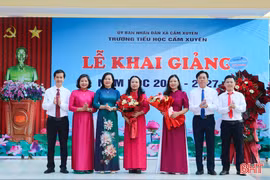 Lãnh đạo Hà Tĩnh chung vui lễ khai giảng năm học mới 2026 - 2027