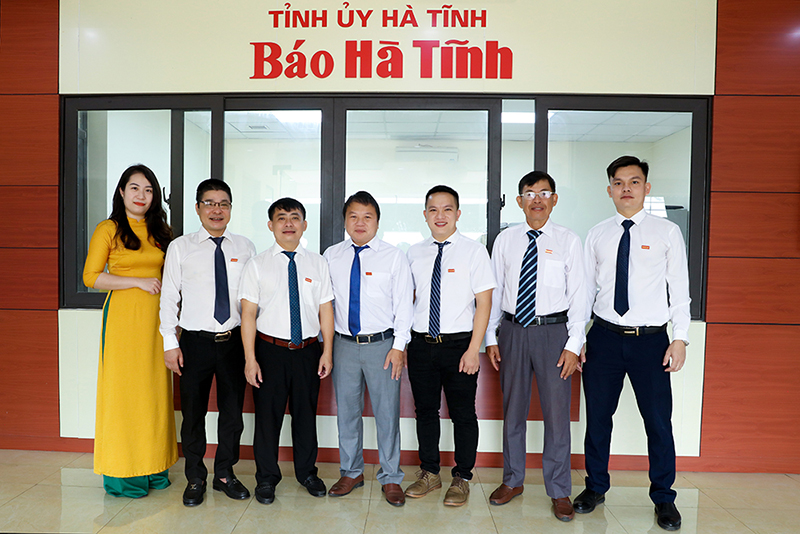 Kỷ yếu 60 năm Báo Hà Tĩnh