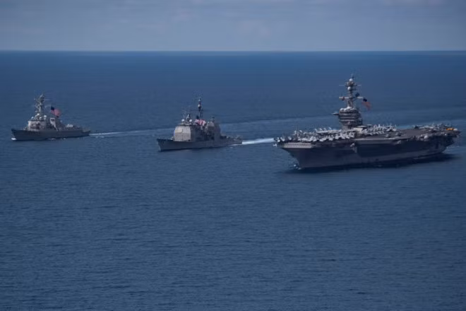 han quoc cam giac bi lua khi tau san bay my khong toi