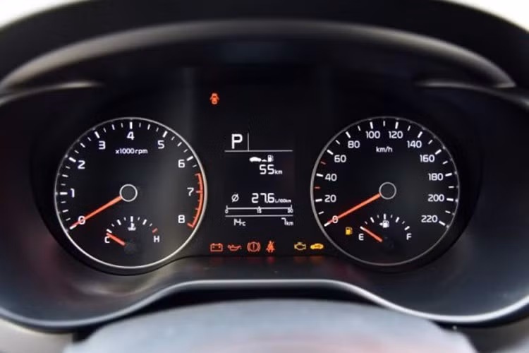 kia ra mat k2 cross moi chot gia gan 300 trieu dong