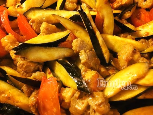 nau ca bung dau thit chuan vi nhu the nao