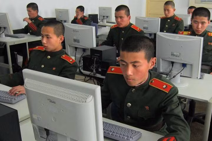 photo suc manh dang so va bat ngo cua quan doi trieu tien