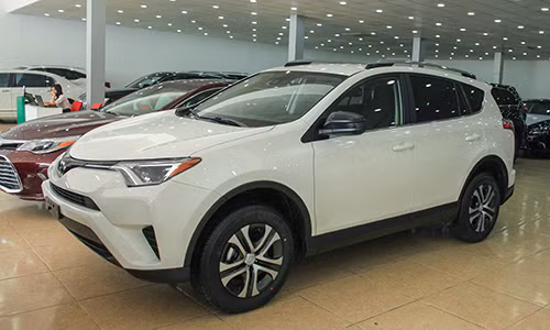 toyota rav4 2017 dau tien tai viet nam