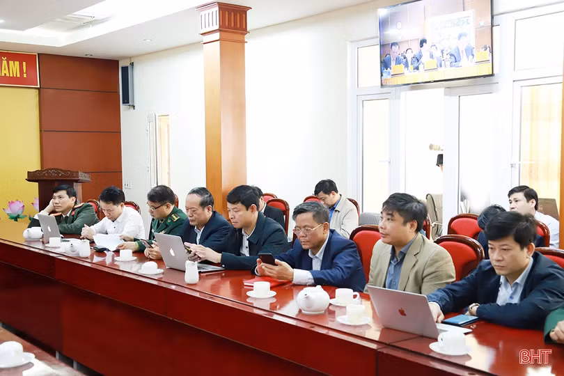 Hội nghị trực tuyến chính phủ ngày thứ 2: Các bộ trưởng nêu định hướng lớn
