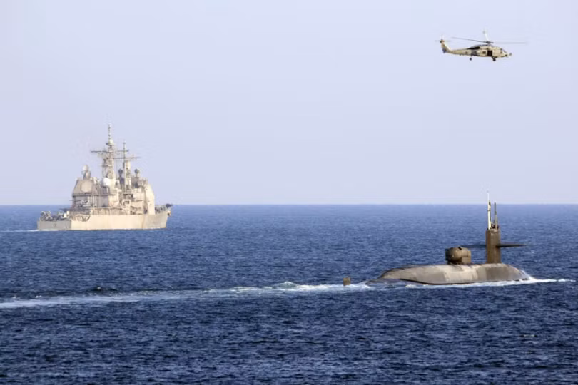 Răn đe Iran, tàu ngầm Mỹ chở tên lửa dẫn đường đi qua Eo biển Hormuz