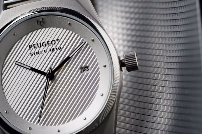 Peugeot giới thiệu đồng hồ đeo tay