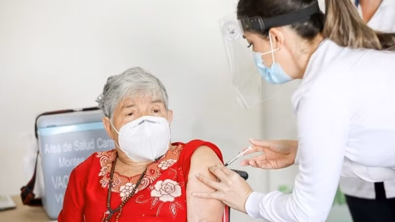 Mexico, Chile và Costa Rica bắt đầu tiêm chủng hàng loạt vaccine ngừa Covid-19