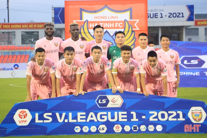 Thi đấu thăng hoa, Hồng Lĩnh Hà Tĩnh thắng đậm Bình Dương 4-2