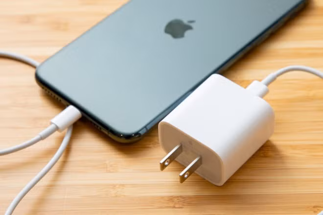 Những sai lầm căn bản khi sạc iPhone