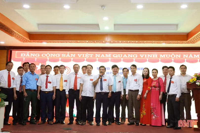 Nguyên Giám đốc Bệnh viện Y học cổ truyền giữ chức Chủ tịch Hội Đông y Hà Tĩnh