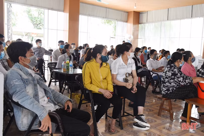 Thực hiện thông điệp 5K tại Hà Tĩnh: Nhiều người nghiêm túc, số lớn vẫn lơ là...