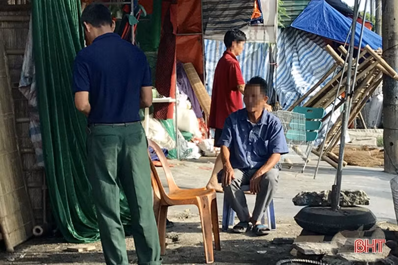 Thực hiện thông điệp 5K tại Hà Tĩnh: Nhiều người nghiêm túc, số lớn vẫn lơ là...