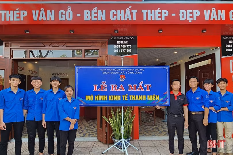 “Thủ lĩnh đoàn” miệt mài cống hiến vì cộng đồng