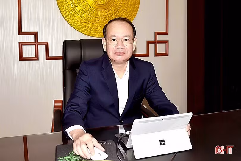 gd-phan-tan-linh-7062.jpg