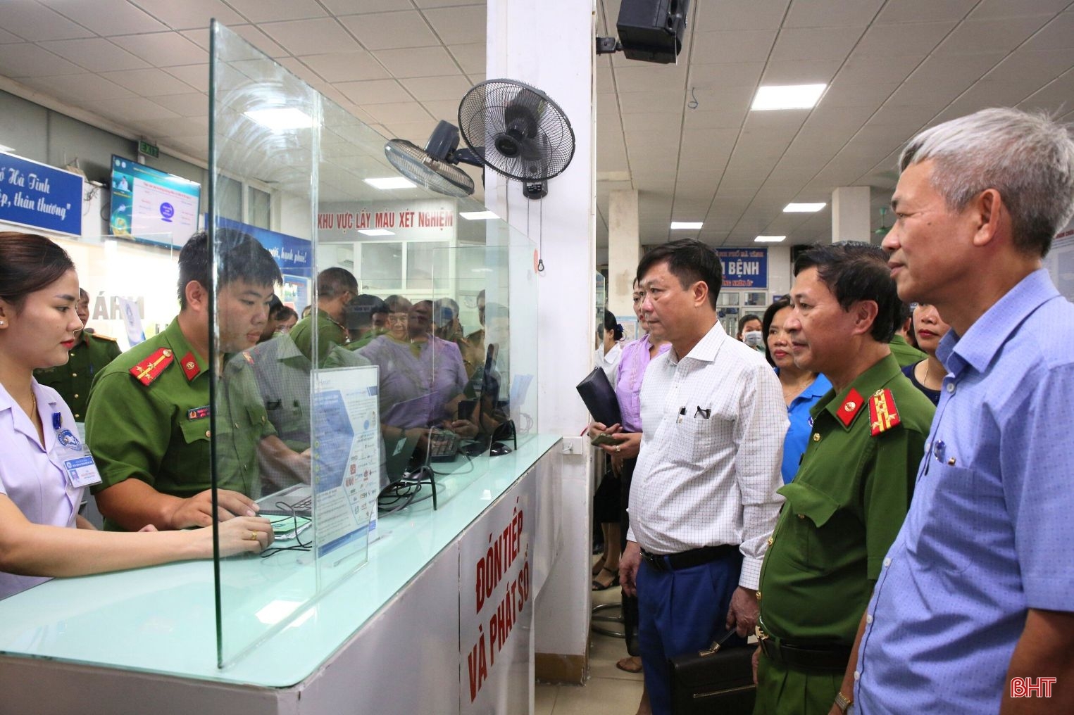 Bảo vệ, chăm sóc và nâng cao sức khỏe Nhân dân - Sứ mệnh thiêng liêng (Bài cuối): Tạo môi trường thuận lợi để cán bộ y tế cống hiến cho “nghề đặc biệt”