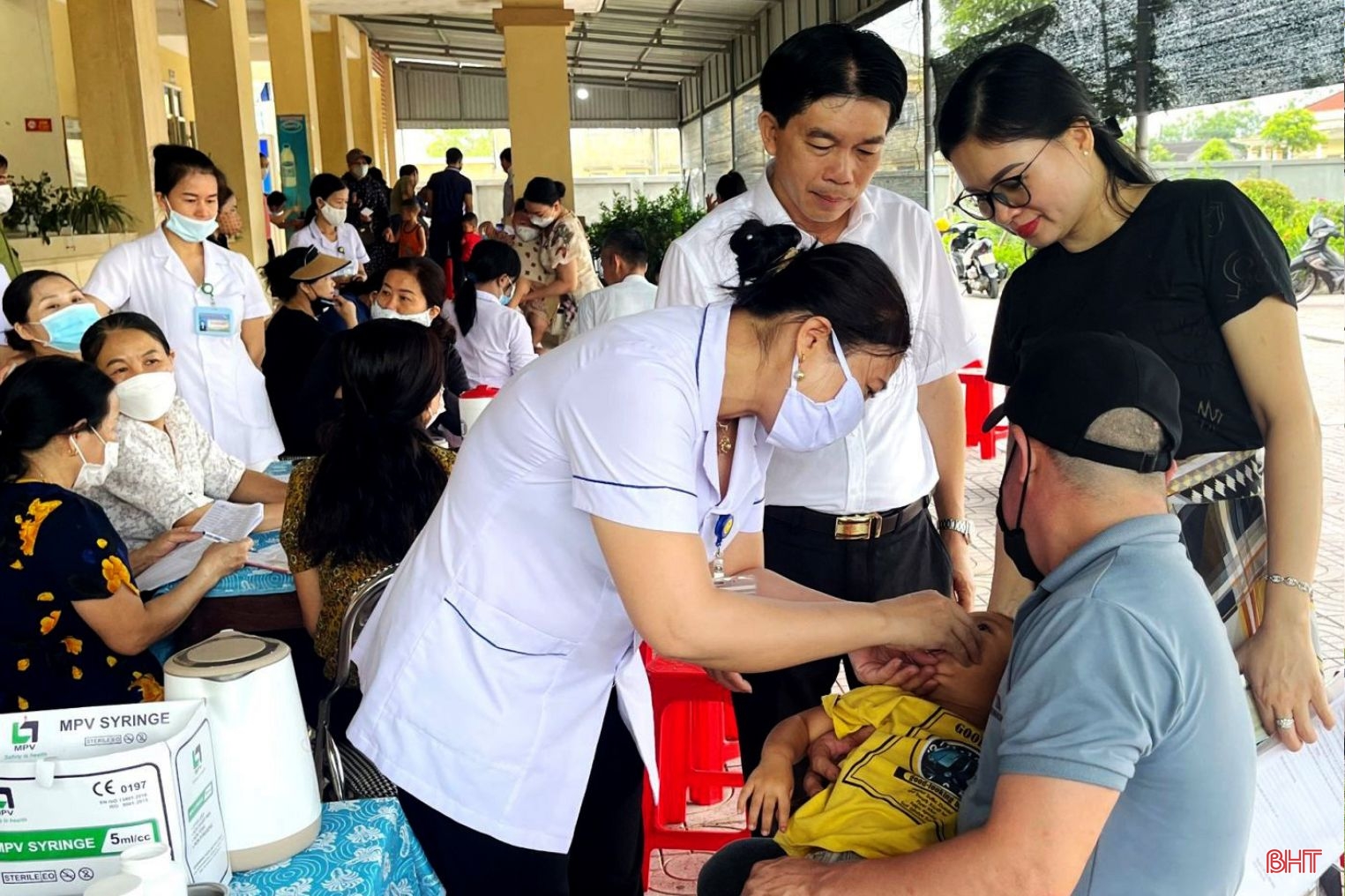 Bảo vệ, chăm sóc và nâng cao sức khỏe Nhân dân - Sứ mệnh thiêng liêng (Bài cuối): Tạo môi trường thuận lợi để cán bộ y tế cống hiến cho “nghề đặc biệt”