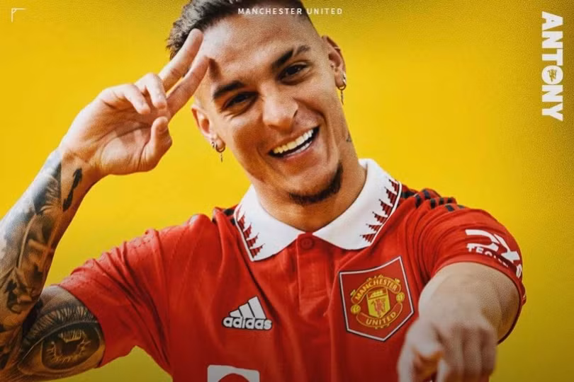 Đằng sau kỳ chuyển nhượng bùng nổ ở Premier League