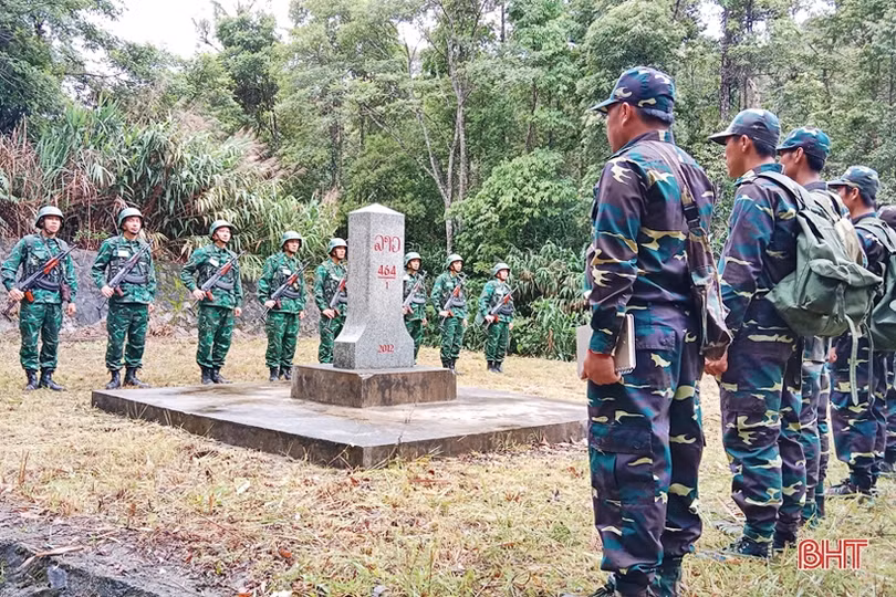 Vun đắp tình đoàn kết Việt - Lào trên những nẻo đường tuần tra