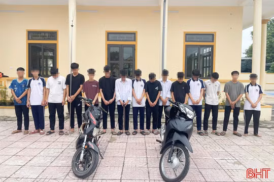 Ngăn chặn kịp thời 15 thanh, thiếu niên chuẩn bị hung khí để giải quyết mâu thuẫn