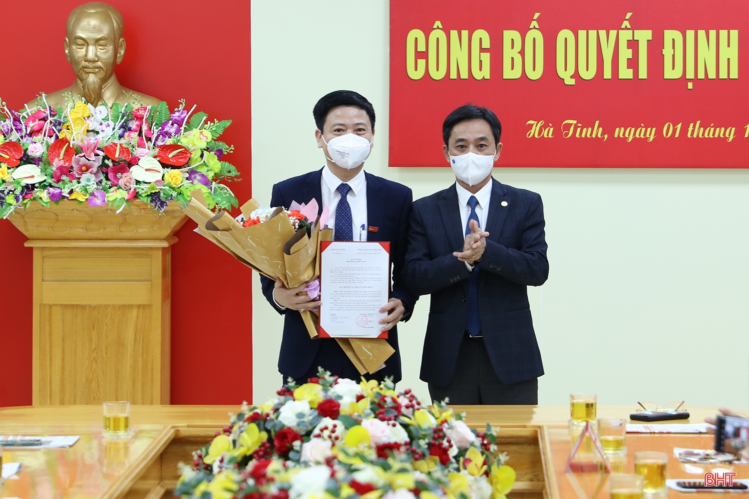 Trao quyết định điều động, bổ nhiệm Tổng Biên tập Báo Hà Tĩnh