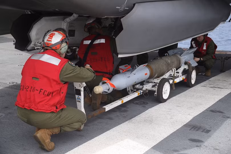 Bom thông minh Mỹ sản xuất đang dội vào chính đồng minh Mỹ tại Syria