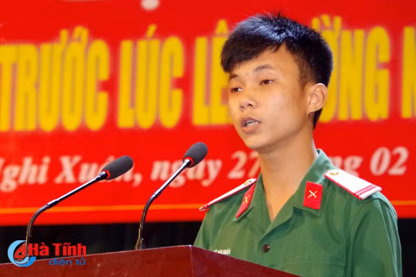 97 thanh nien nghi xuan hao huc cho ngay len duong nhap ngu