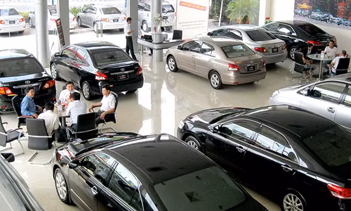 Xe nhập khẩu chưa thể sớm về Việt Nam là cơ hội cho xe lắp ráp trong nước. oto nhap khau asean ruc rich ban tro lai tai viet nam