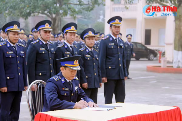 canh sat bien hai doi 102 ra quan huan luyen nam 2018