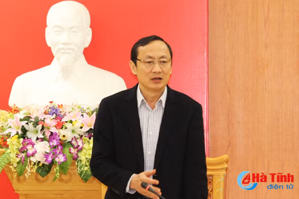 dua hoat dong hop tac xa o ha tinh ve dung thuc chat