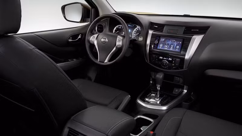 nissan terra suv 7 cho moi canh tranh fortuner