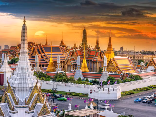 ban nen di dau trong nam 2018 theo tuoi cua minh