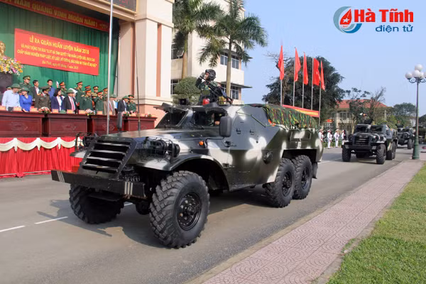 luc luong vu trang ha tinh ra quan huan luyen nam 2018