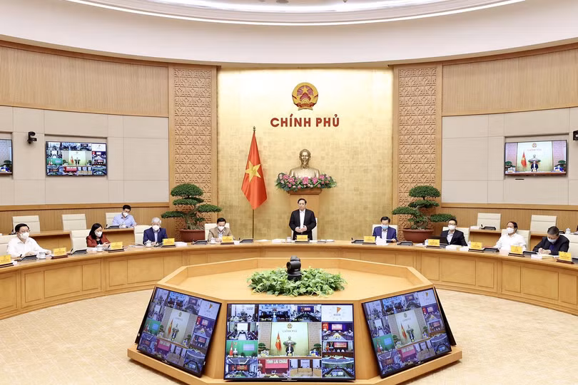Các địa phương không được quy định trái với quy định của Trung ương trong phòng chống dịch và phục hồi, phát triển kinh tế