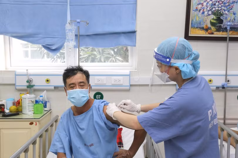 Đã tiếp nhận 92,5 triệu liều vaccine COVID-19