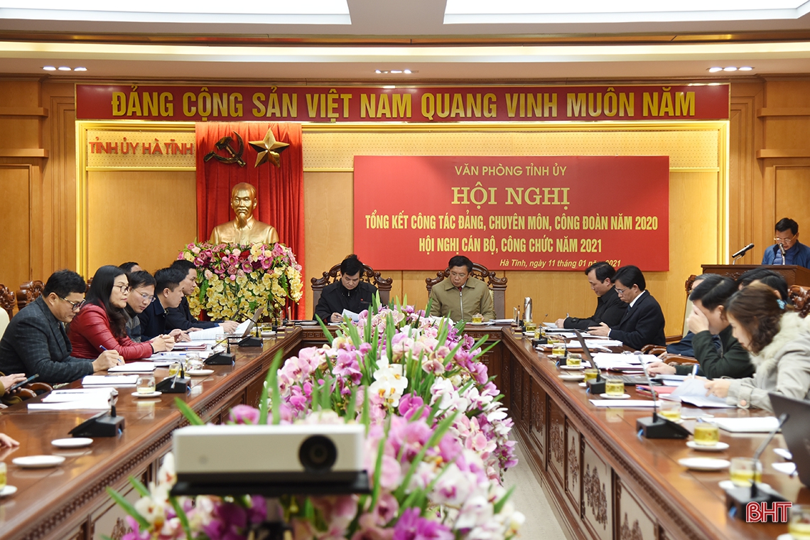 Văn phòng Tỉnh ủy Hà Tĩnh cần tiếp tục nâng cao hơn nữa năng lực, chất lượng tham mưu, phục vụ