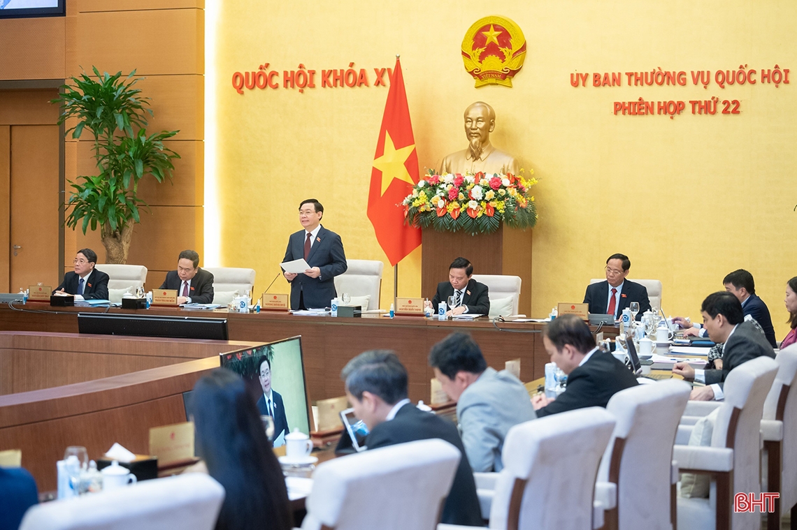 Kỳ họp thứ 5, Quốc hội khóa XV xem xét, thông qua 8 dự án luật, 2 nghị quyết