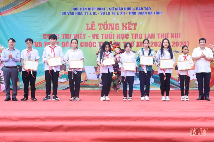 25 tác phẩm đạt giải Cuộc thi Viết - vẽ tuổi học trò Hà Tĩnh lần thứ XIII