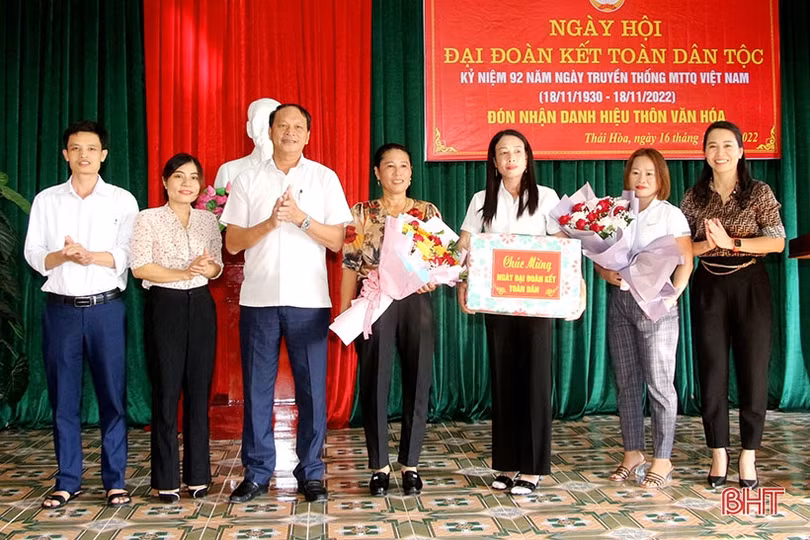 Ngày hội Đại đoàn kết ở thôn Thái Hòa, xã Phù Lưu 