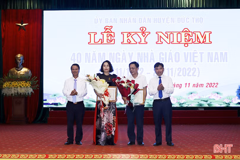 Các địa phương kỷ niệm Ngày Nhà giáo Việt Nam 20/11