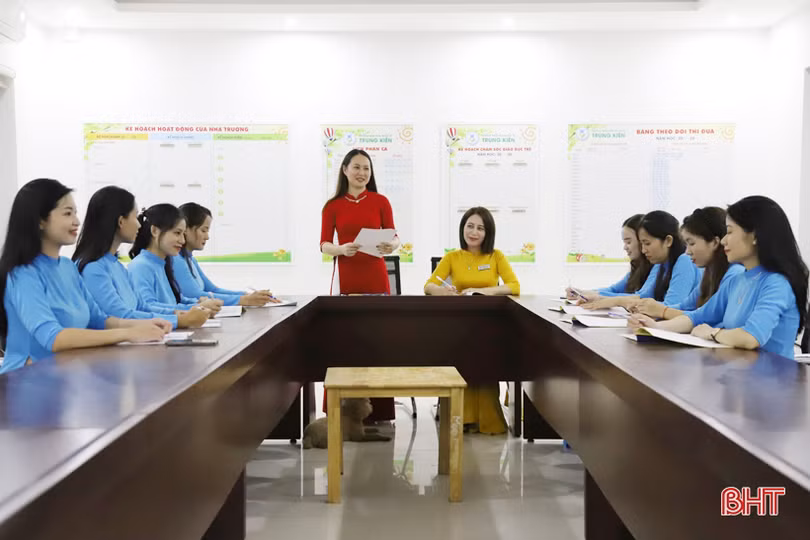 Nữ hiệu trưởng tâm huyết đưa phương pháp giáo dục hiện đại đến với trẻ mầm non Hà Tĩnh