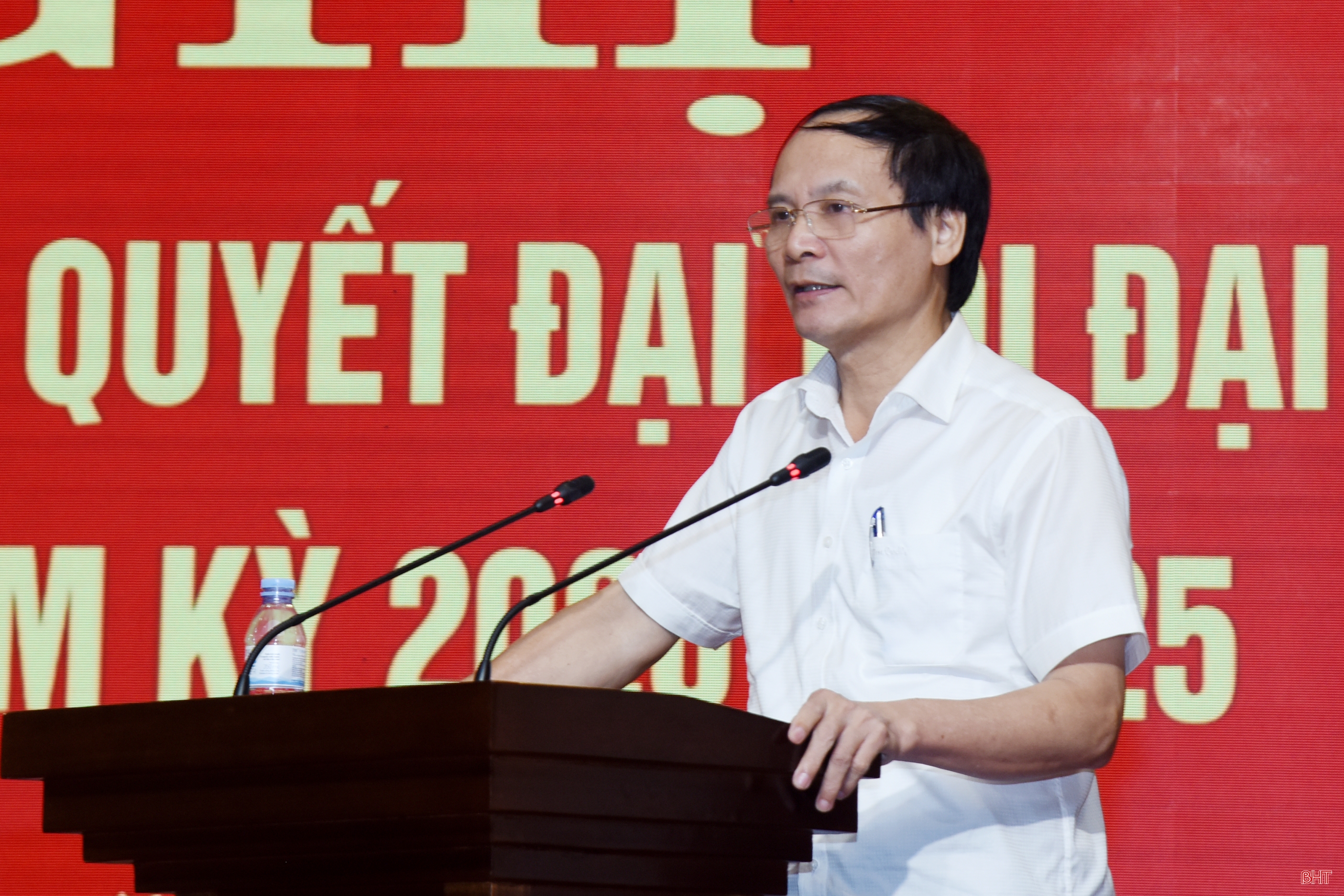 Phát huy vai trò nêu gương của cán bộ, đảng viên Khối CCQ&DN Hà Tĩnh